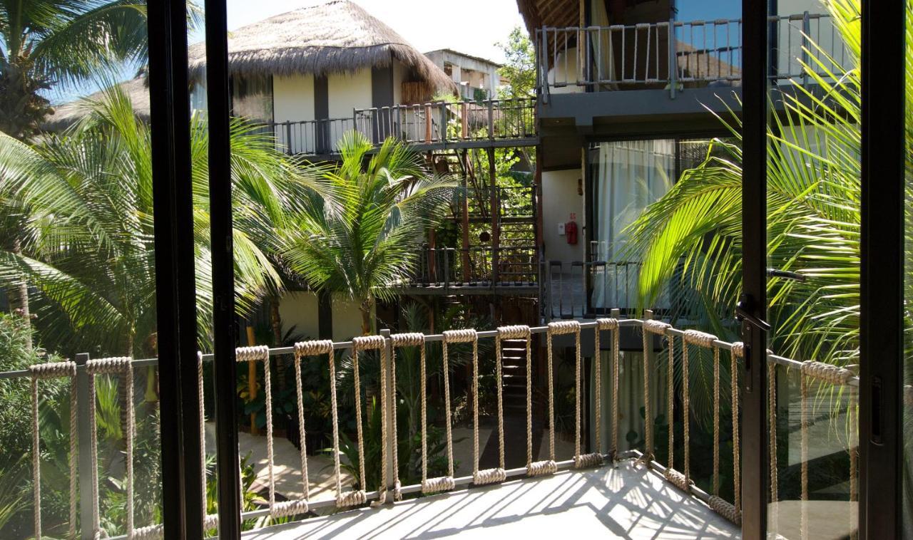 Tata Tulum - Adults Only Hotel Exterior photo