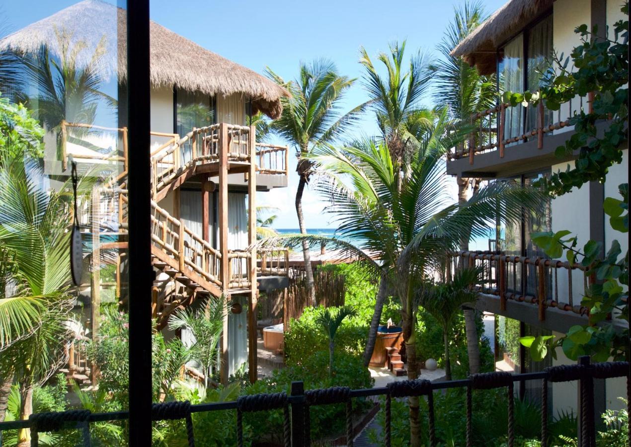 Tata Tulum - Adults Only Hotel Exterior photo