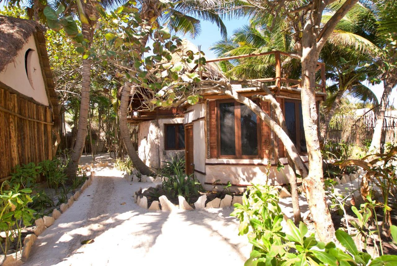 Tata Tulum - Adults Only Hotel Exterior photo