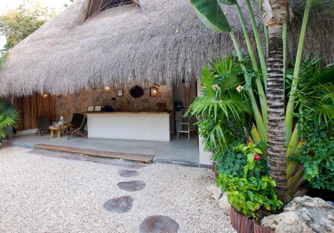 Tata Tulum - Adults Only Hotel Exterior photo